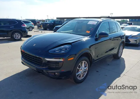 2016 Porsche Cayenne z USA, uszkodzony, nr VIN WP1AA2A27GLA08973